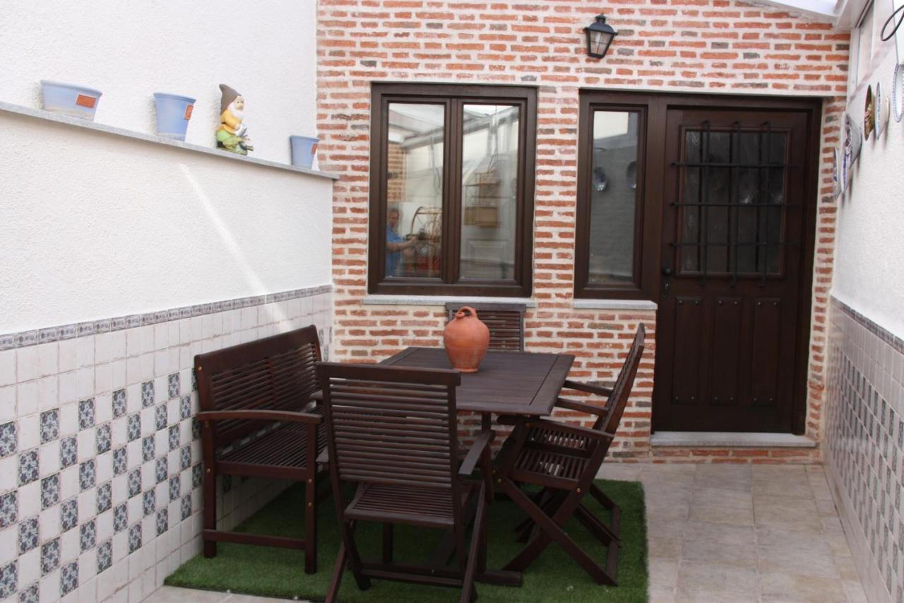 Casa Rural Puerta De Castilla Velayos Exterior foto